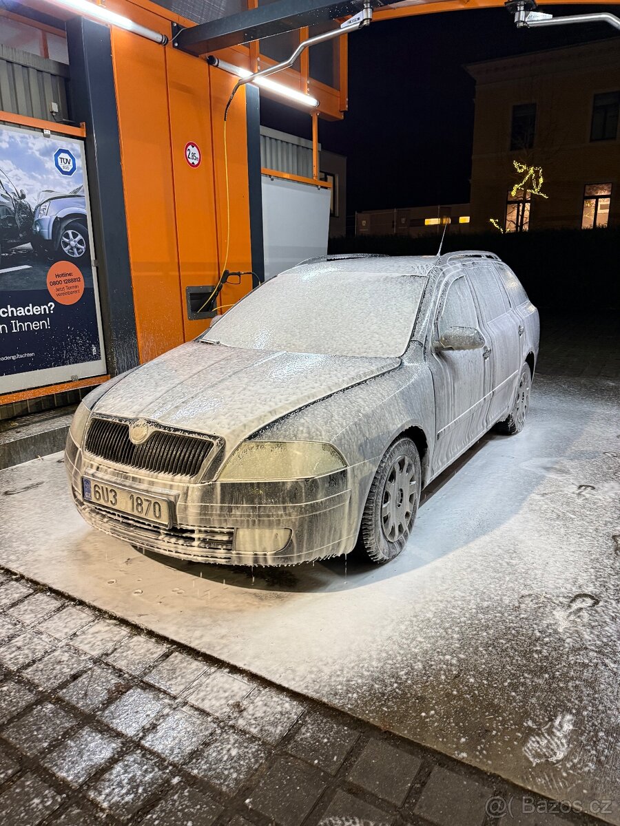 Skoda Octavia II 1.9 TDI 77 Kw - 2