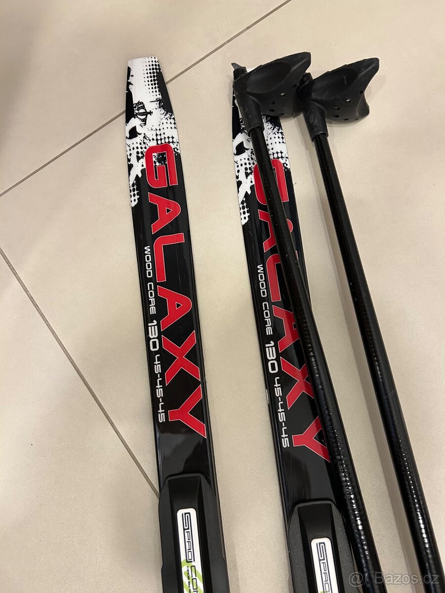 Prodám dětské běźky 130cm, hůlky i boty - 2