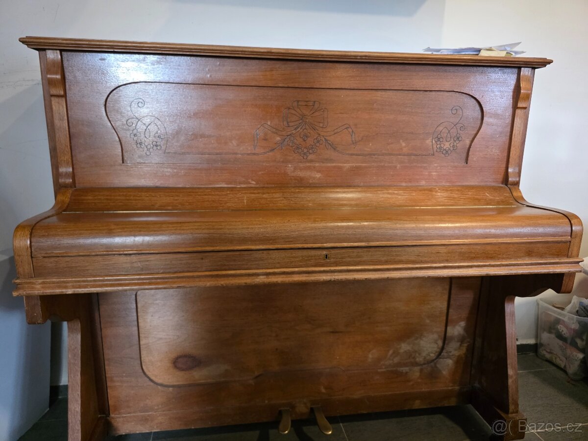 Pianino Petrof 24449 - 2