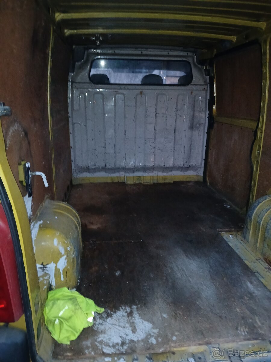 Naprodej Renault Master 2.5.d - 2