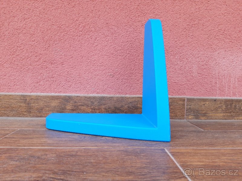Polička plastová rohová - 2