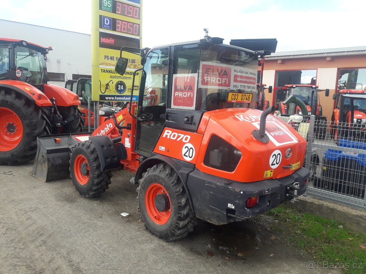 Nakladač KUBOTA R070 - 2