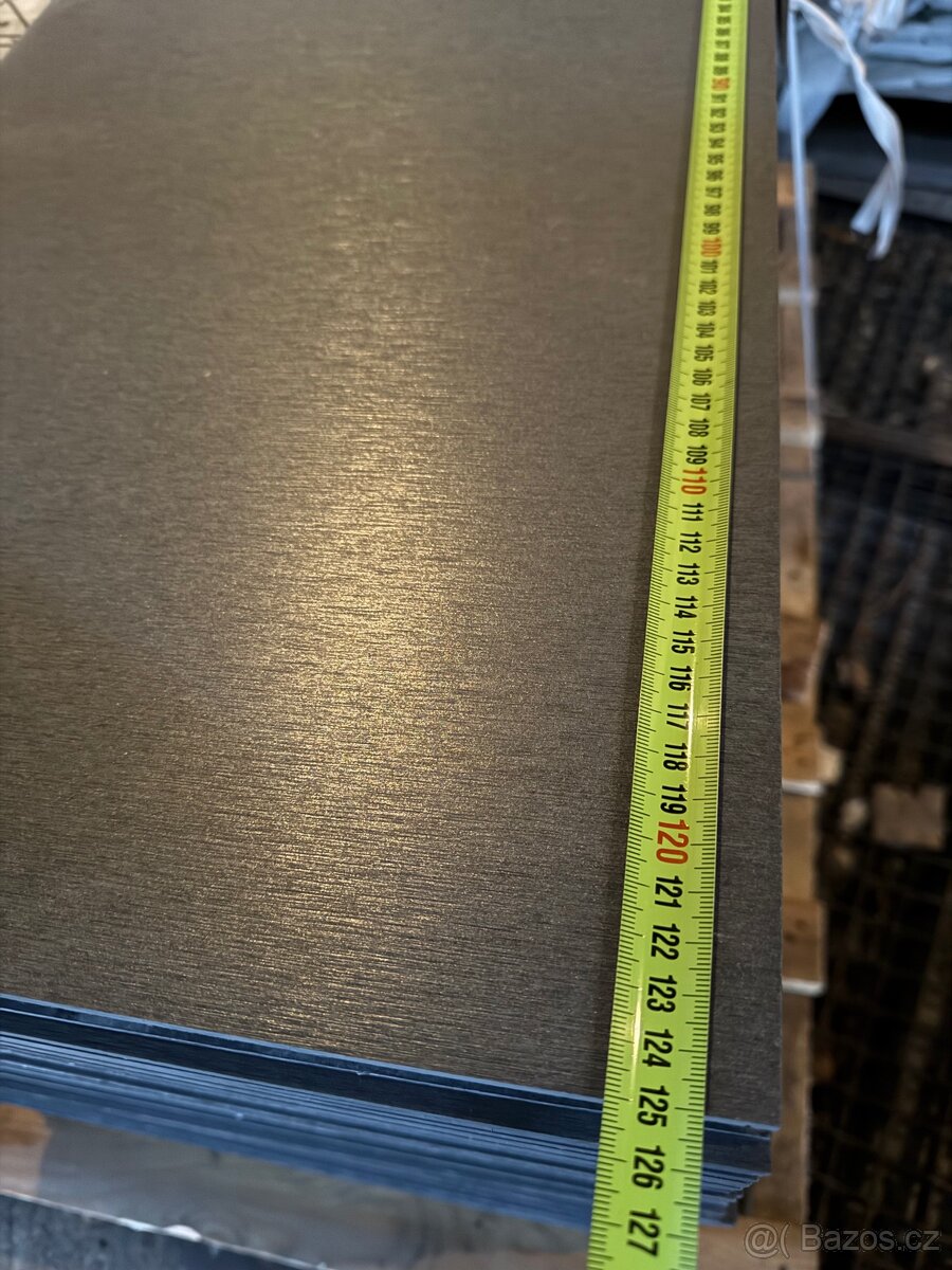 Fasádní desky antracit patina P070 - 2