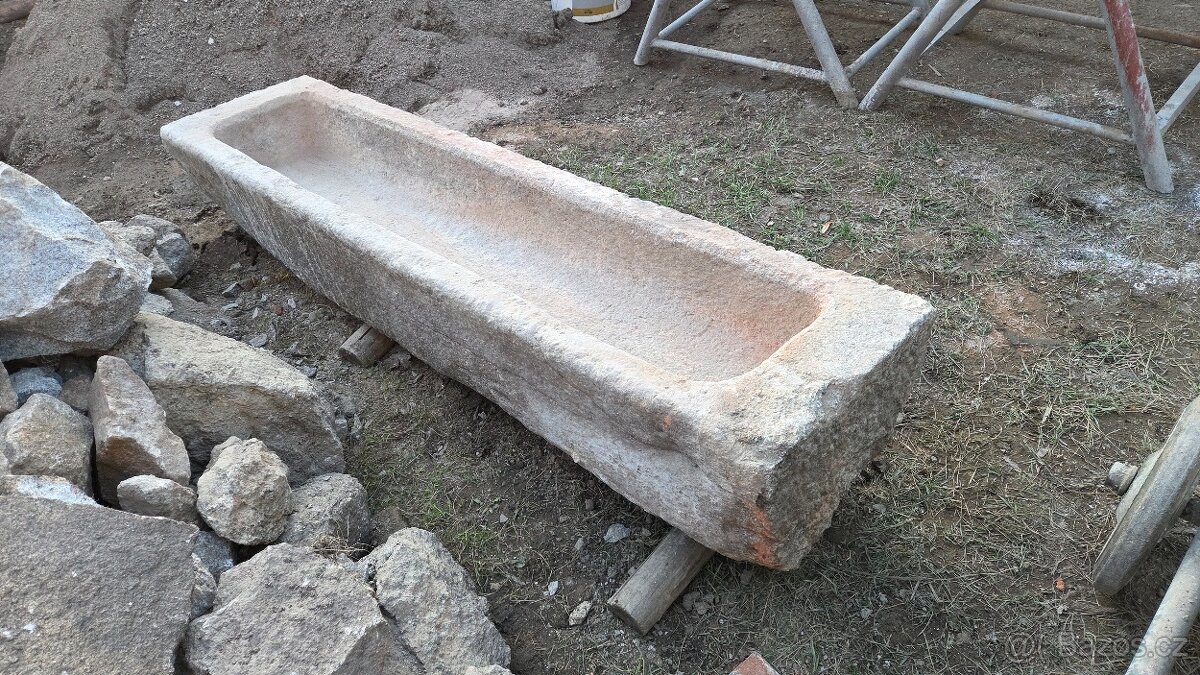 Kamenné koryto 192x44x30cm - 2
