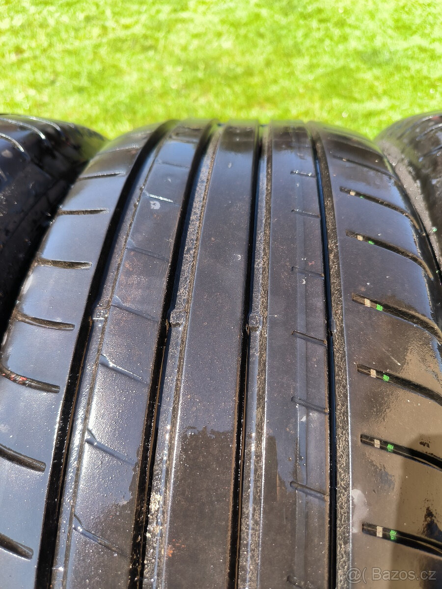 4 letní pneu 225/55/17 GOODYEAR - 2