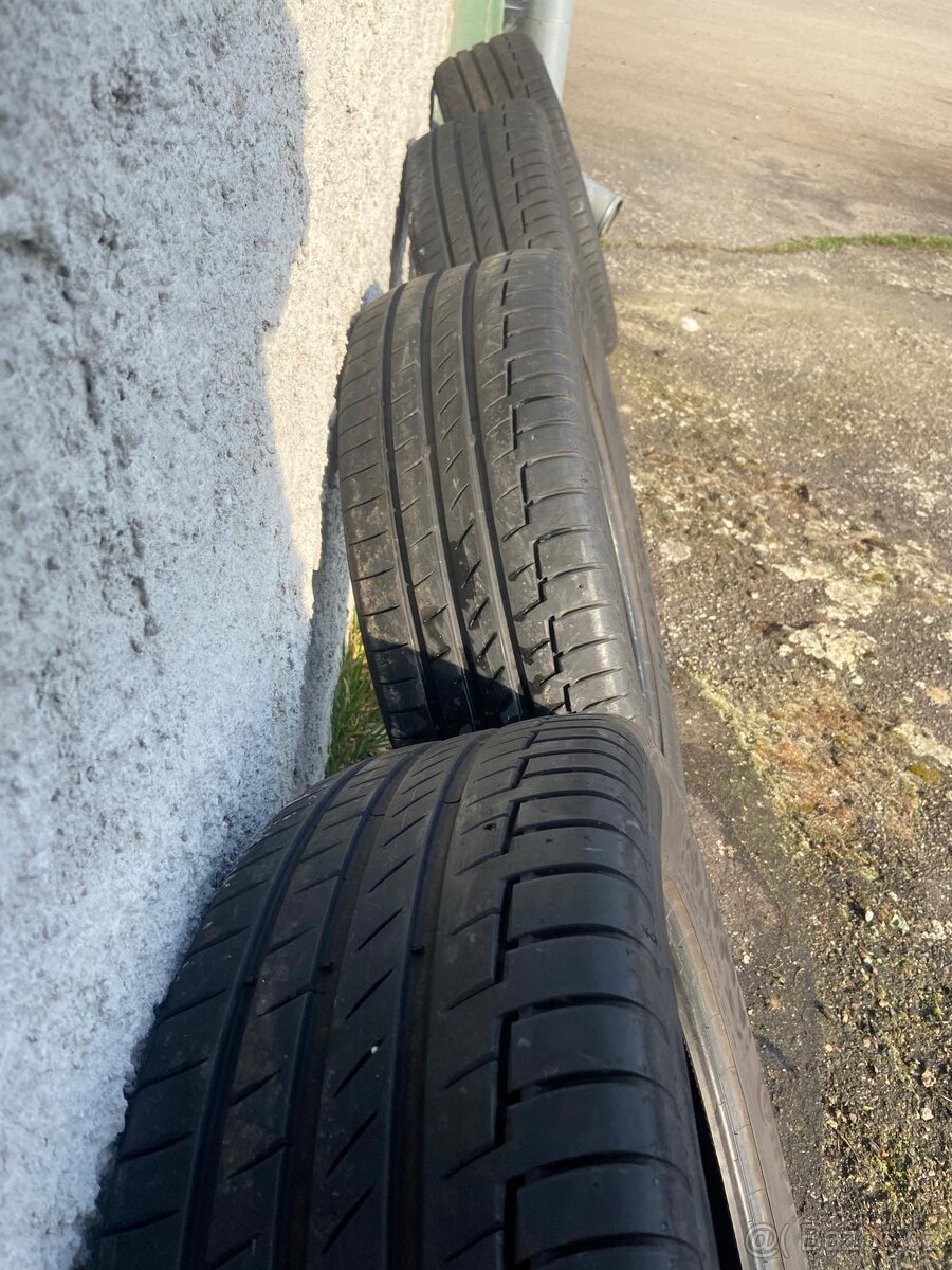 Continental Premium Contact 6 235/60 18 - 2