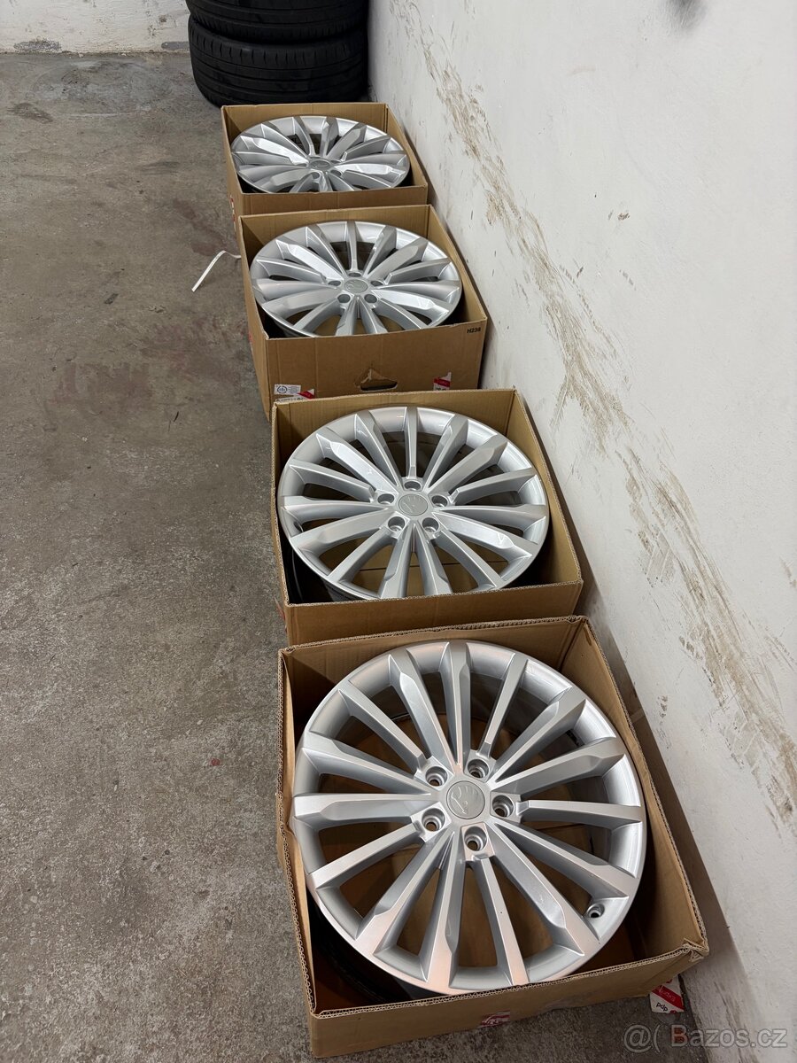 R19 5x112 ORIG ŠKODA TRINITY - 2