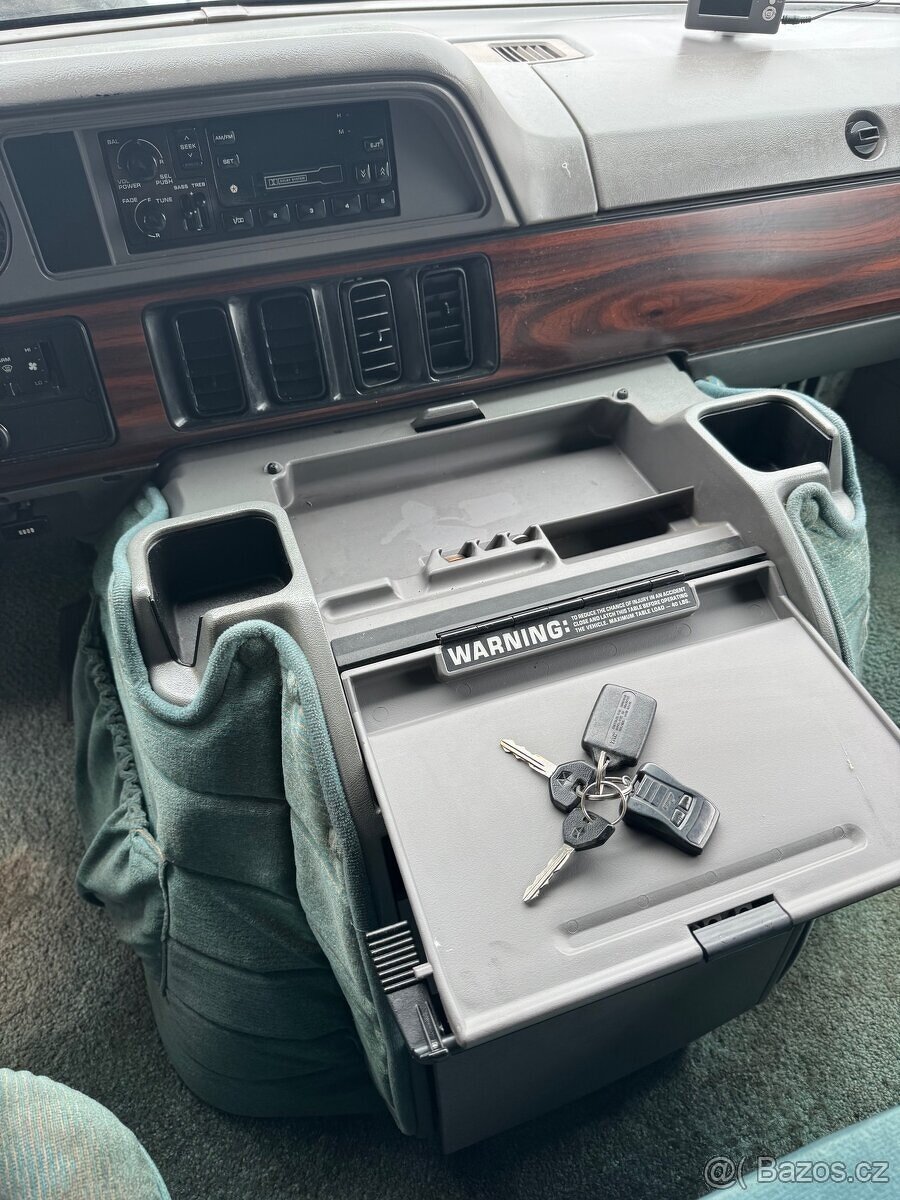 Dodge Ram B 2500 - 2