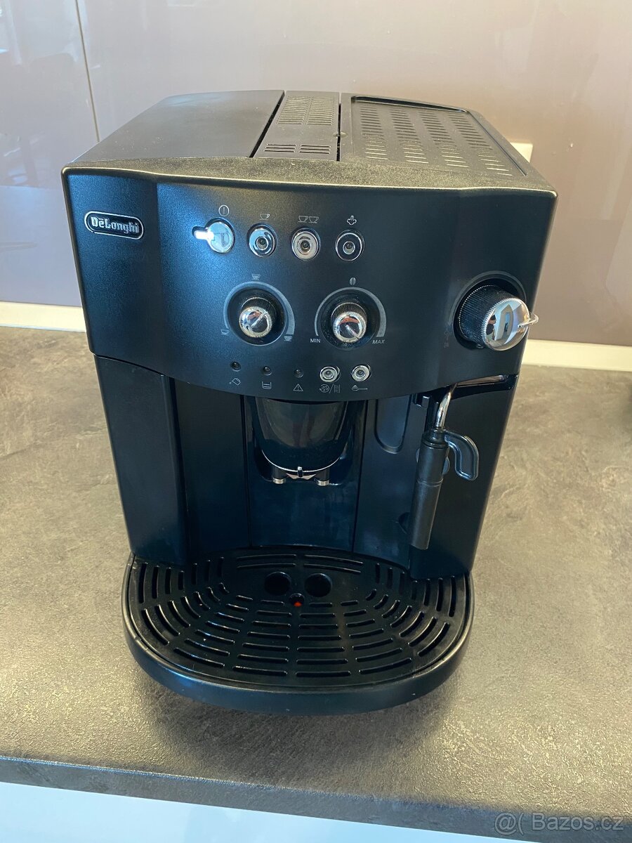 DeLonghi Magnifica ESAM 4000.B - 2
