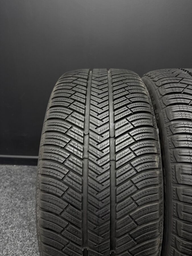 Sada pneu Michelin 255/45/19 104W - 2