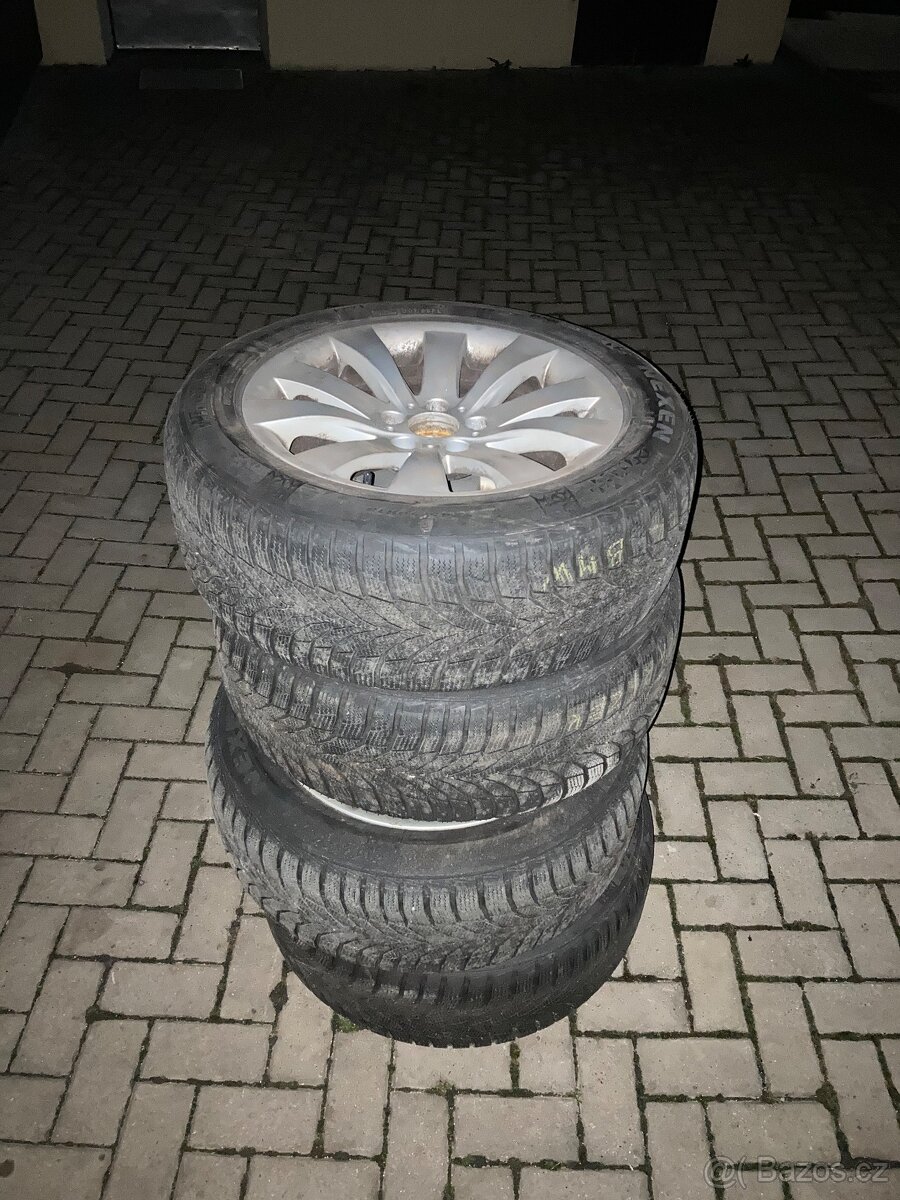 8Jx18 BMW - 2