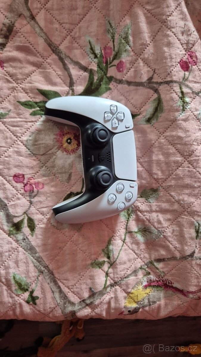 Prodám PlayStation 5 + hry - 2