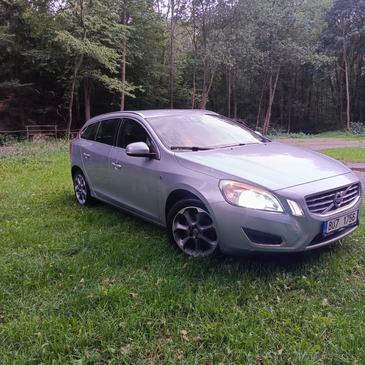Volvo V60 D4 120kw - 2