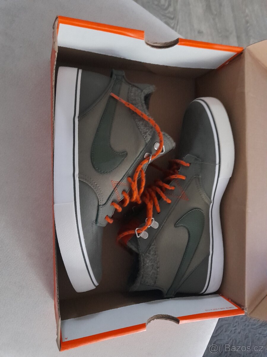 Nike vel.42 - 2