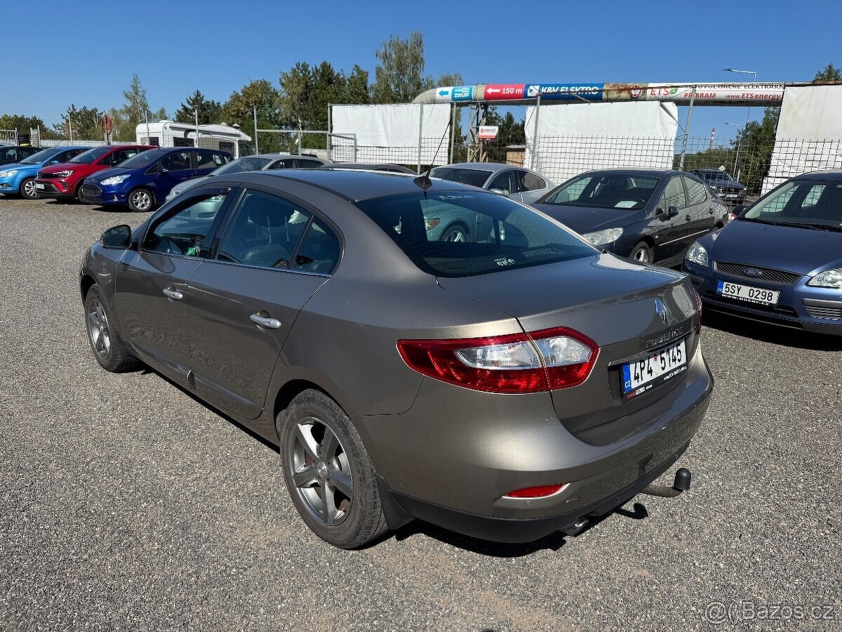Renault Fluence 1.6i 16V 81 kW - 2