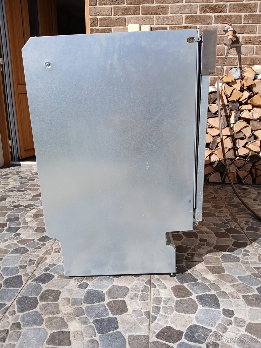 Whirpool myčka ADG 8930 - 2