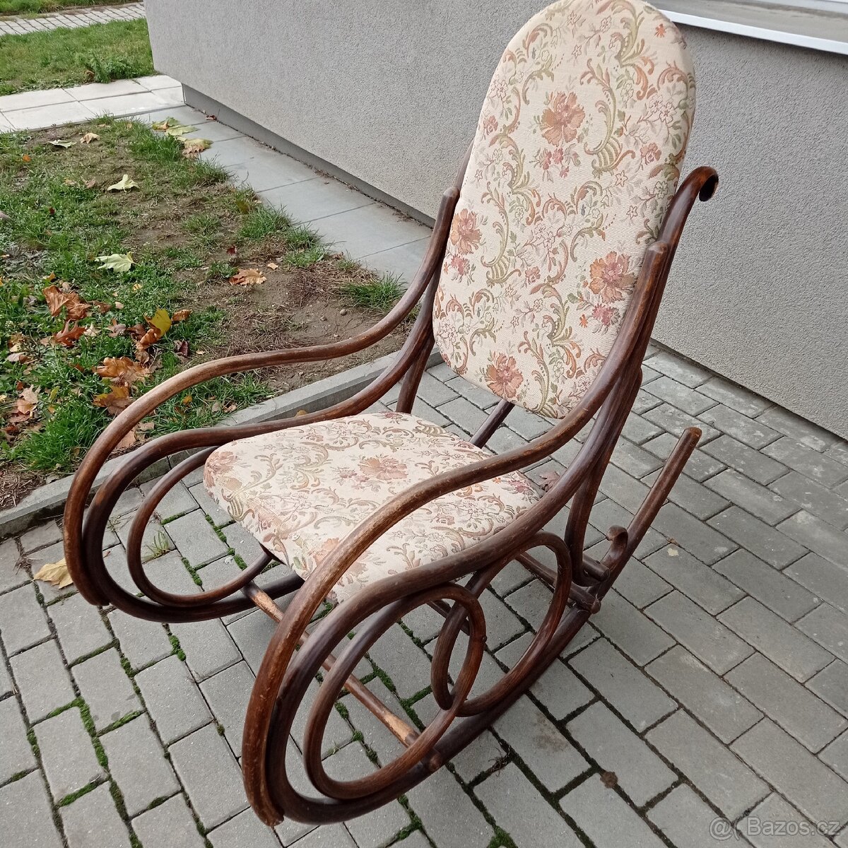 Starožitné 100 let staré houpací křeslo Thonet - 2