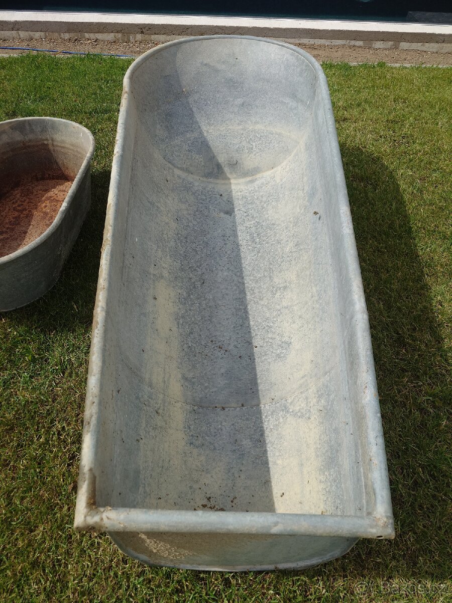 Stará pozinkovaná vana k prodeji - 2