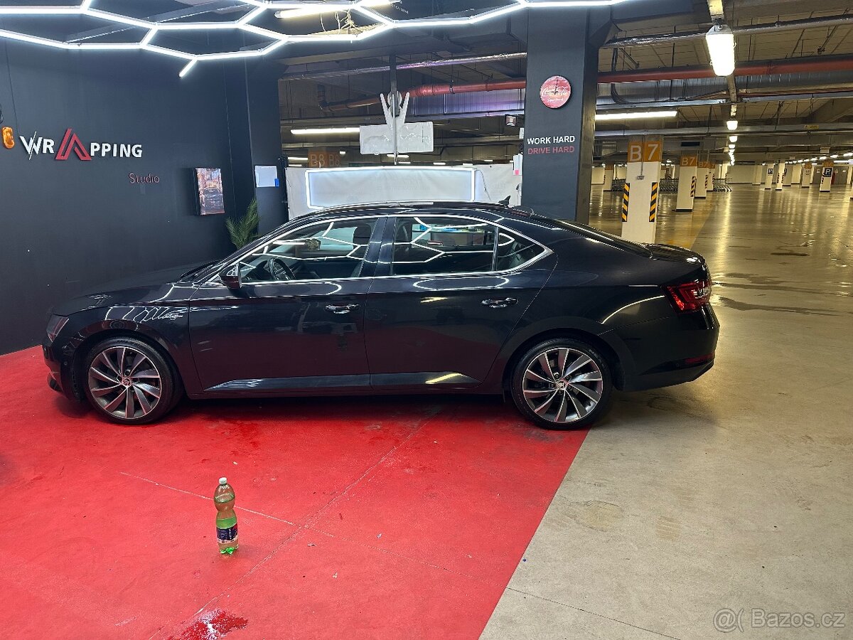 ŠKODA SUPERB L&K 140KW 4x4 DSG - 2