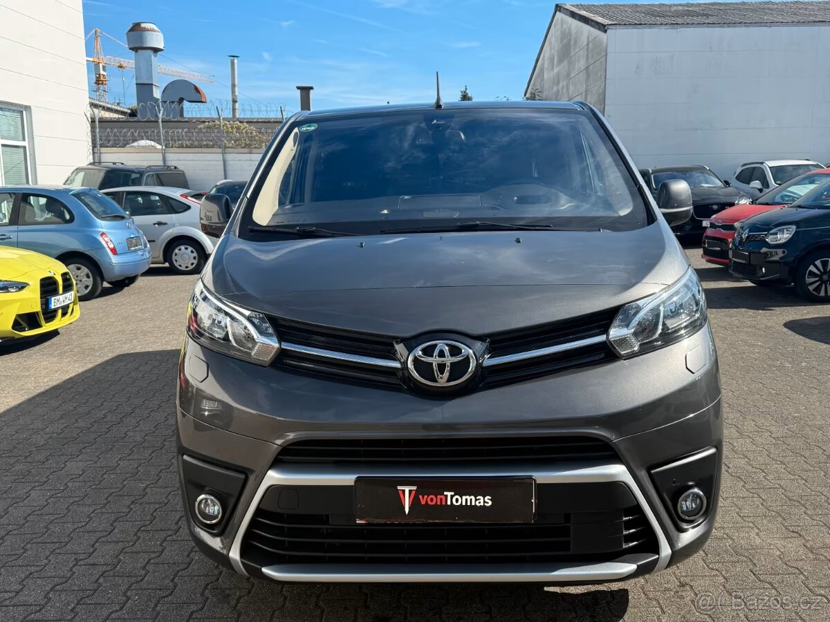 Toyota Proace Verso 2.0D 106 kW L2 Shuttle Comfort 9M 2022 - 2