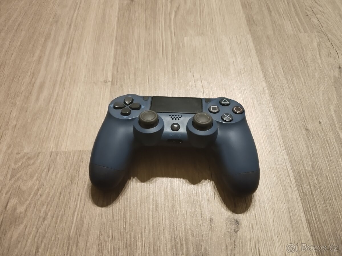 PS4 Slim - 2