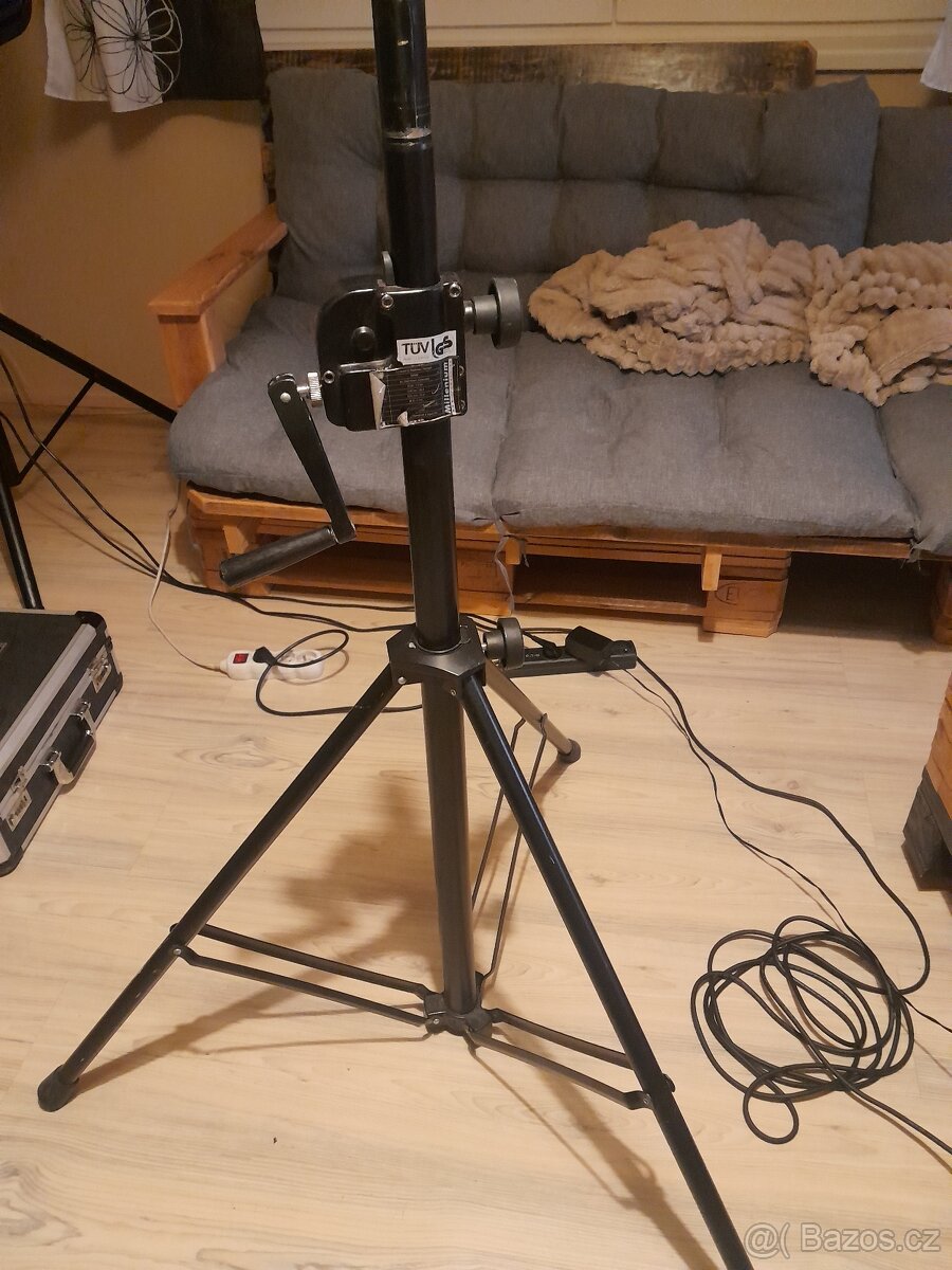 Stojany teleskopické König-Meyer na kličku typ 21311 - 2