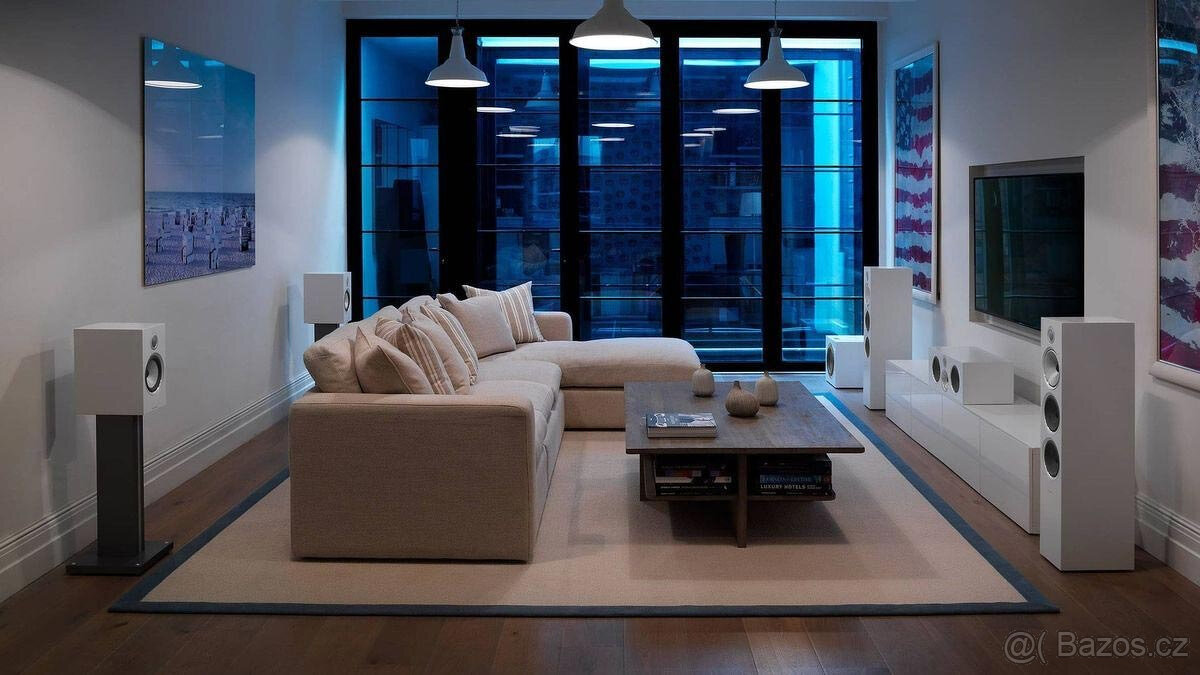 Anglické sloupové reprosoustavy Bowers Wilkins 703 S2, nové - 2