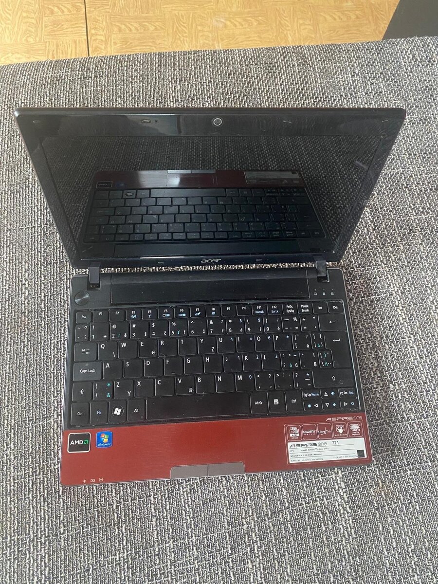 notebook Acer Aspire One 721 - 2