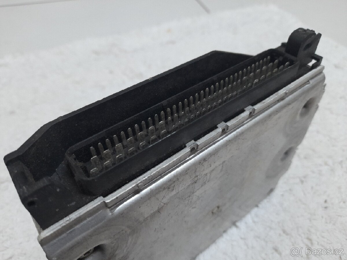 Řídící jednotka BMW e36 - 2