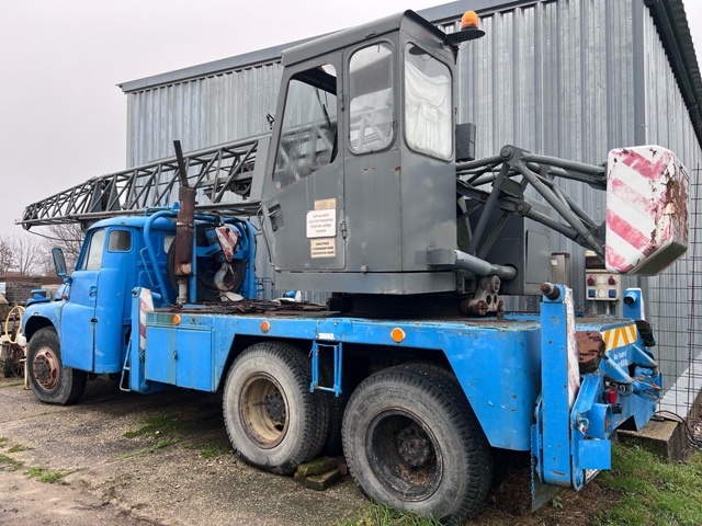 Tatra 148 AD 070 - 2