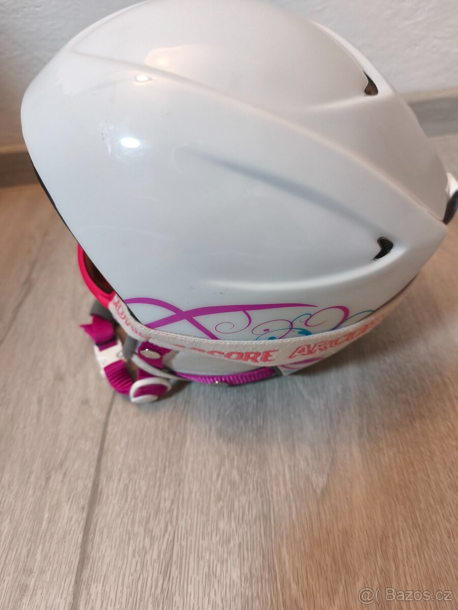 Lyžařská helma + brýle - 2