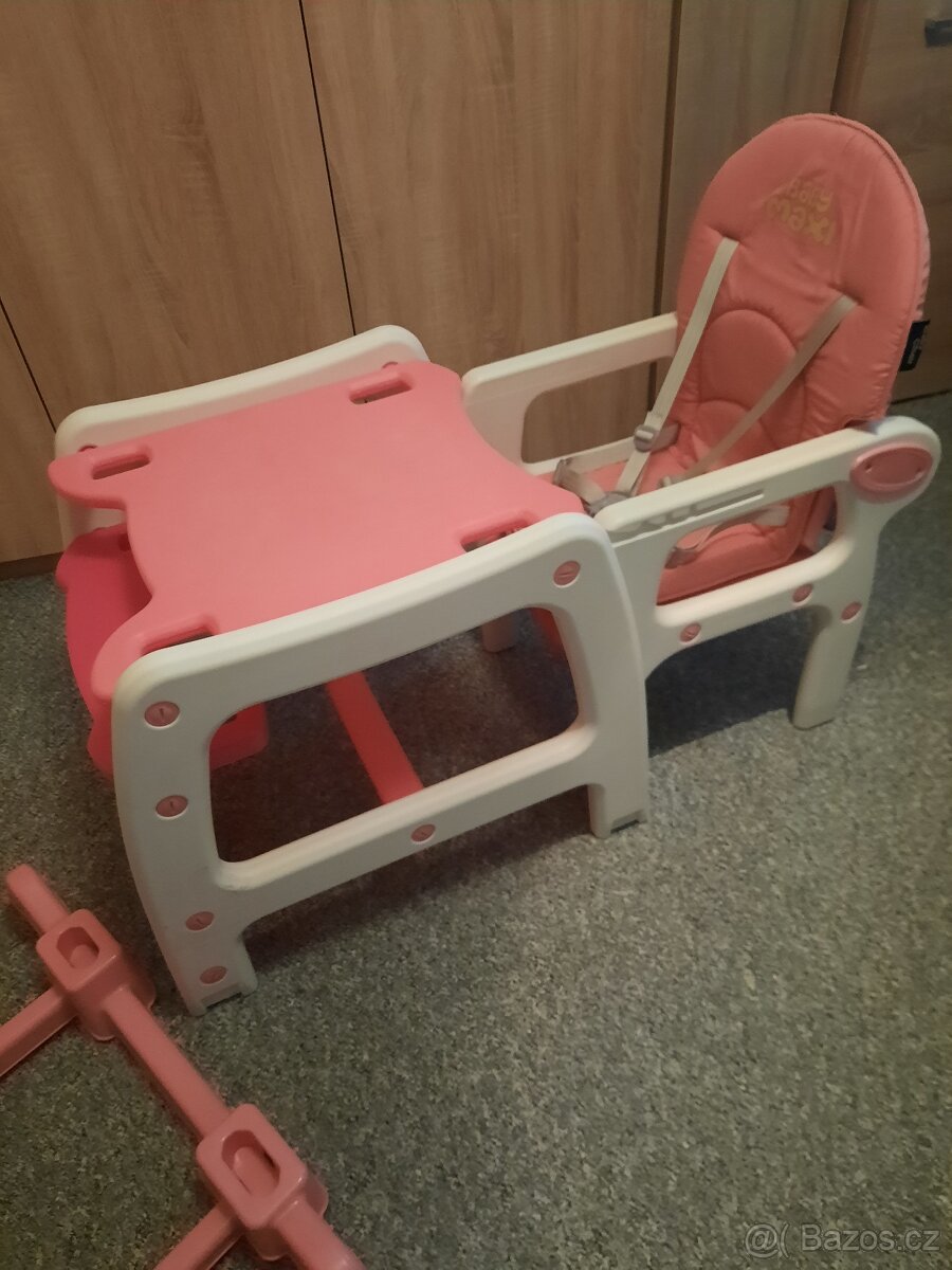 Krásná dětská krmící židlička 3v1 - 2