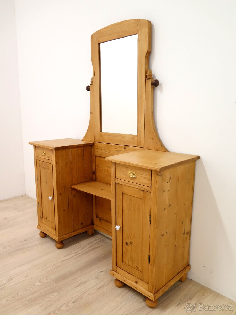 Originál toaletka po odborné renovaci - 2