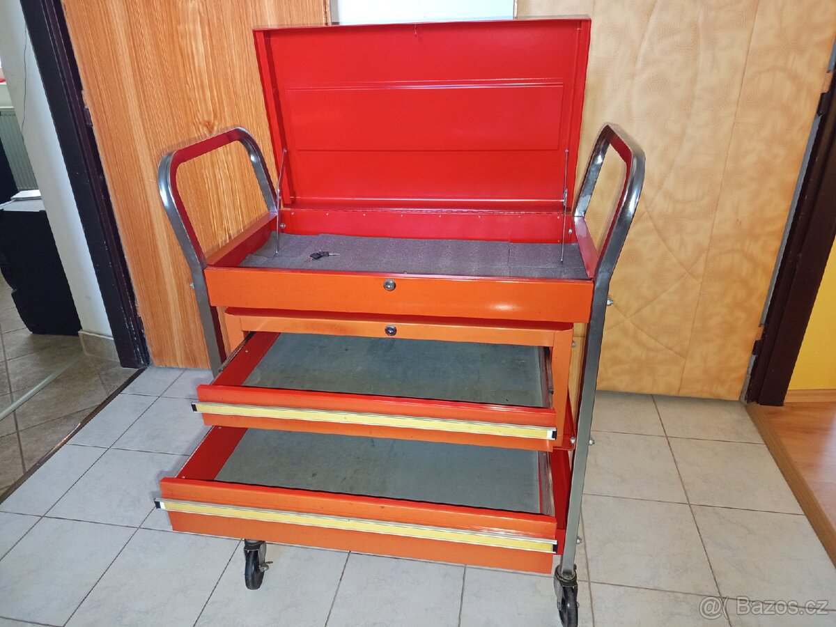 Prodám dílenský vozík se šuplíky - 2
