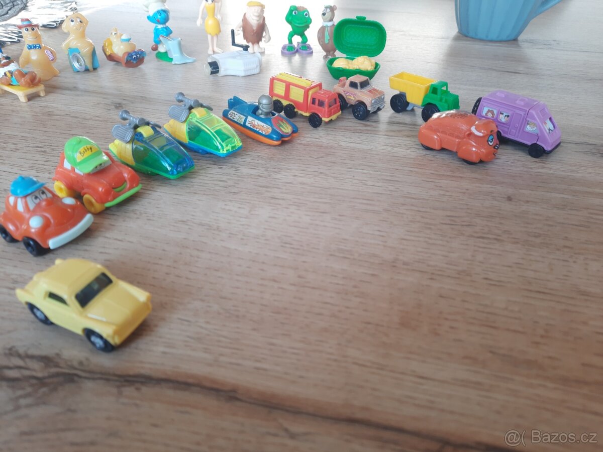 Kinder vajíčka z 90 let - 2