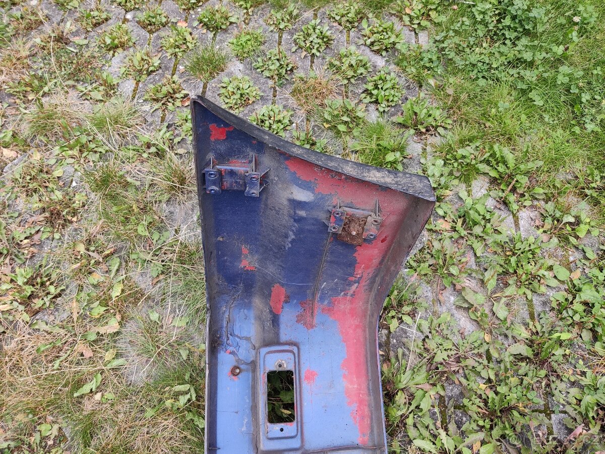 Opel Manta GT/E přední nárazník - 2