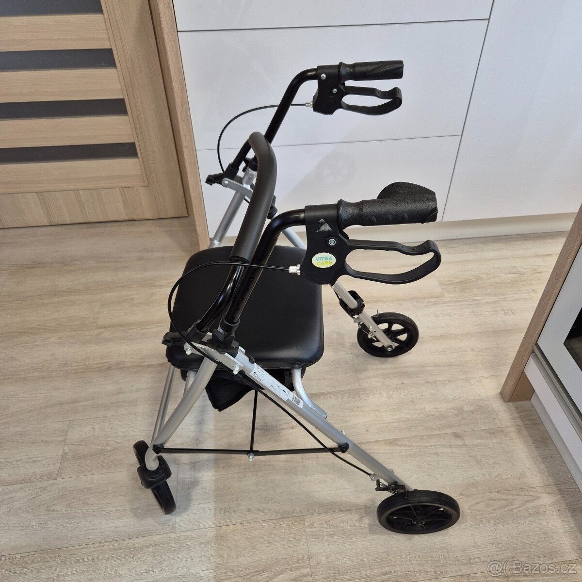 Chodítko pro seniory - 2