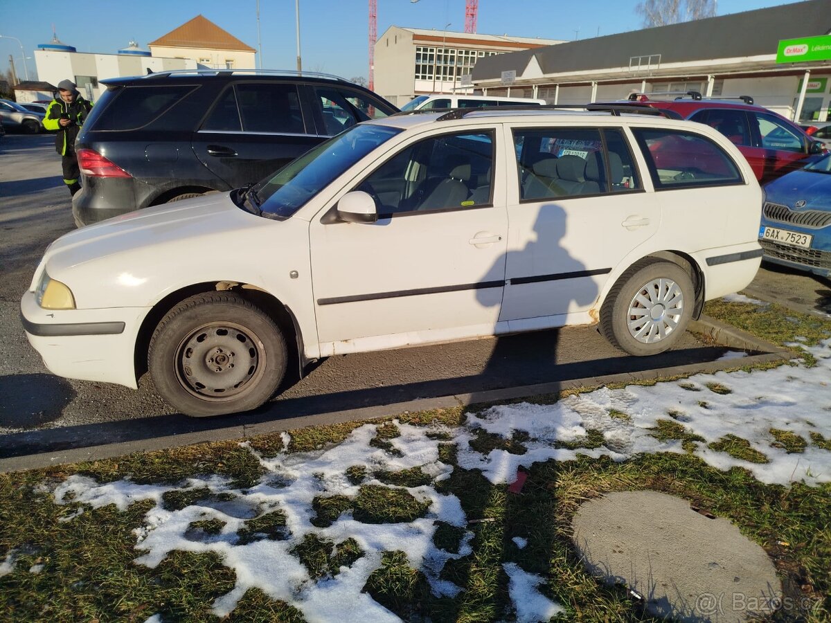 Škoda Octavia 2010, 1,6 mpi+ lpg, 145.000km - 2