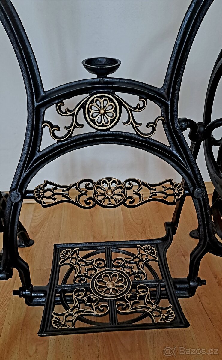 Litinové nohy, podstavec pod šicí stroj - 2