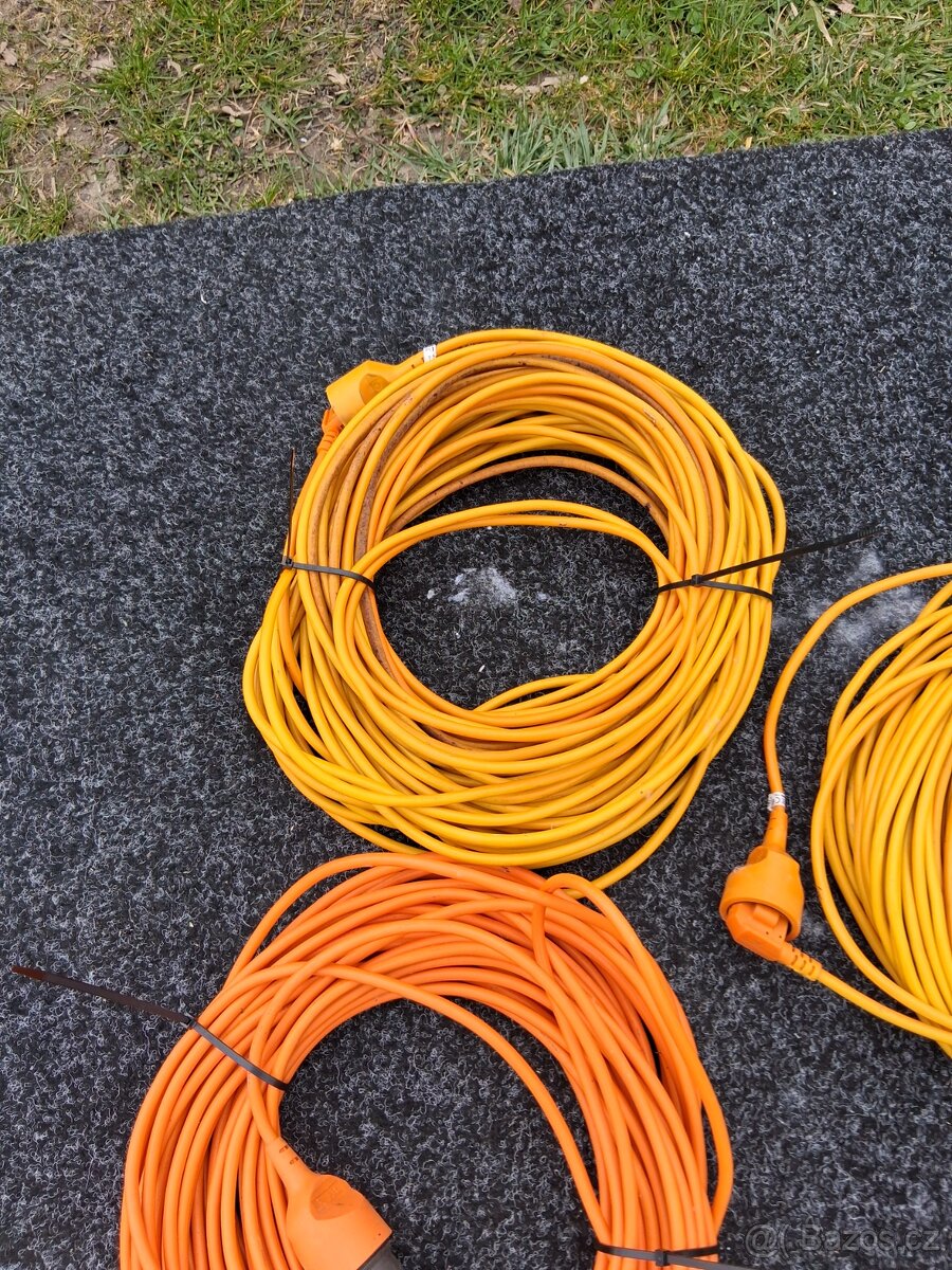 Prodlužovací kabel - 2