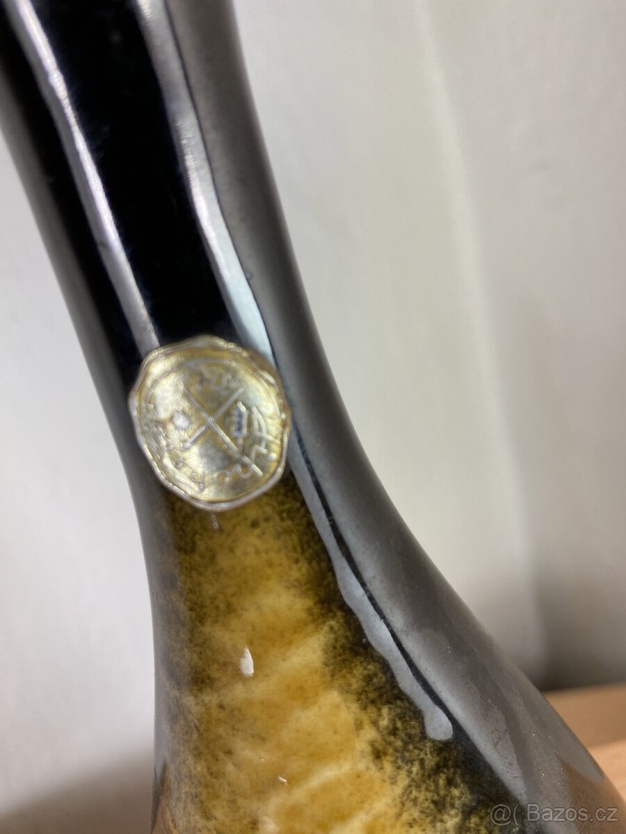 Váza označená - 2