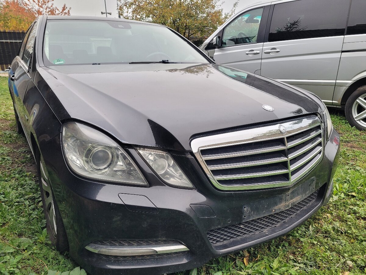 Mercedes E 212 2,2 CDi - 2
