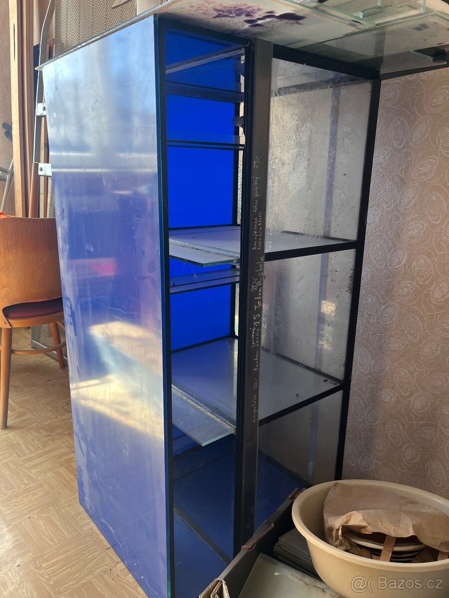 Prodám Akvárium - 2