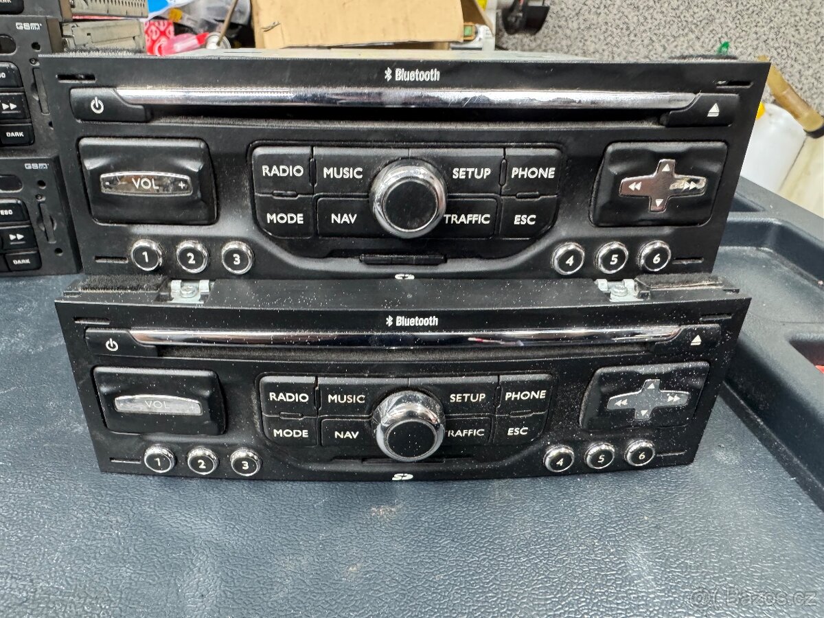 Autoradio s bluetooth - 2