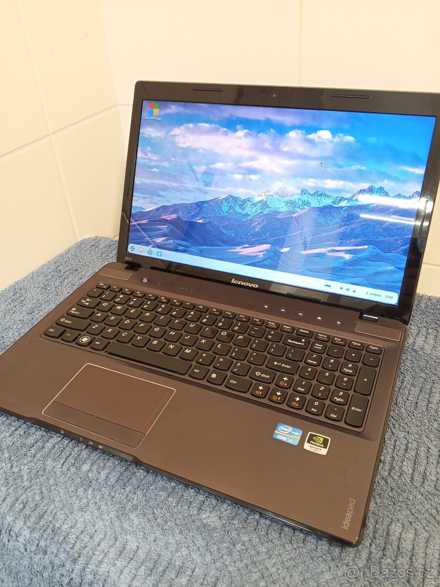 Notebook Lenovo IdeaPad Z570 - 2
