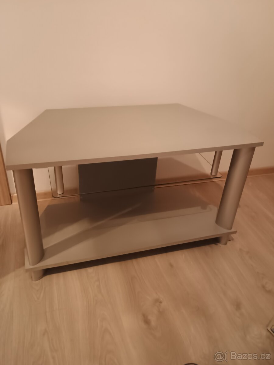 Tv stolek - 2