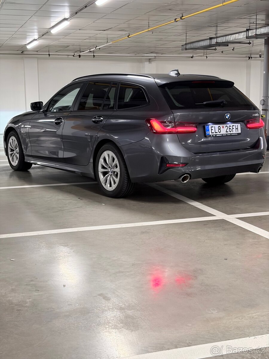 BMW 330e Touring (G21) Plug in hybrid - 2