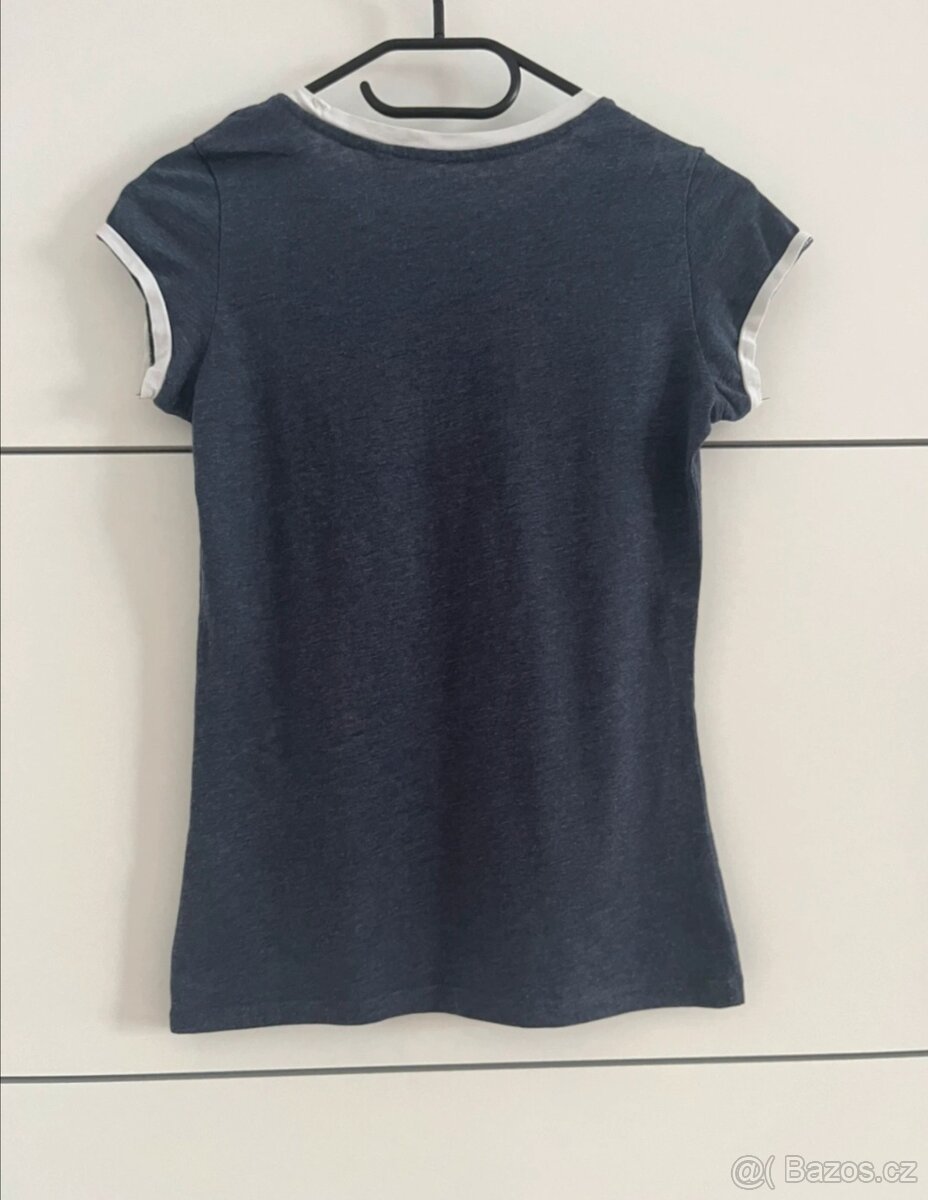 Dámské tričko Guess - 2