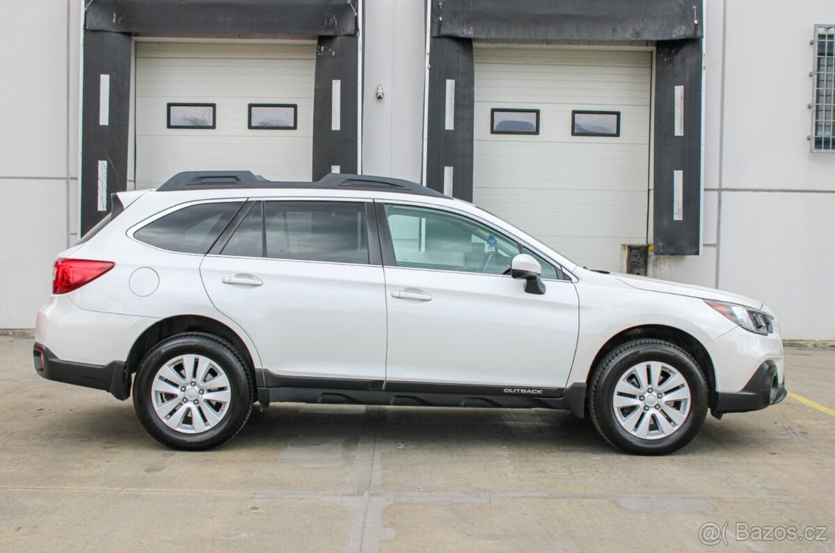 Subaru Outback 2.5i-S NAVI CVT - 2