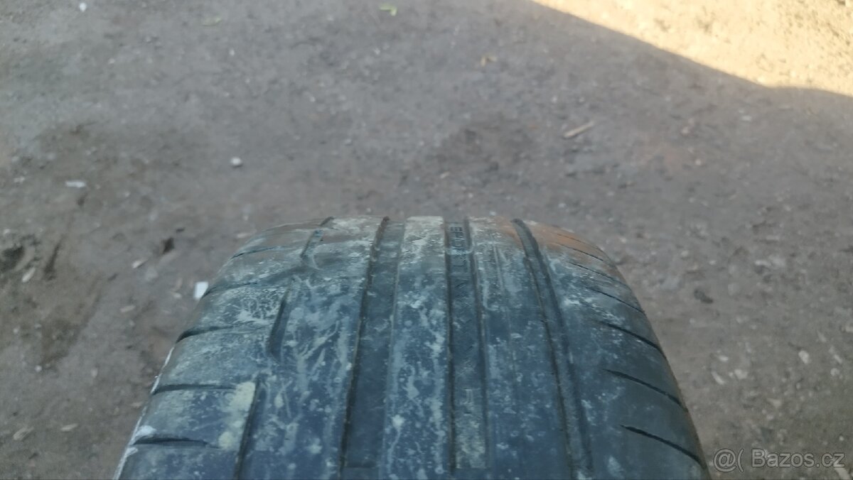 235/45 r17 4x - 2